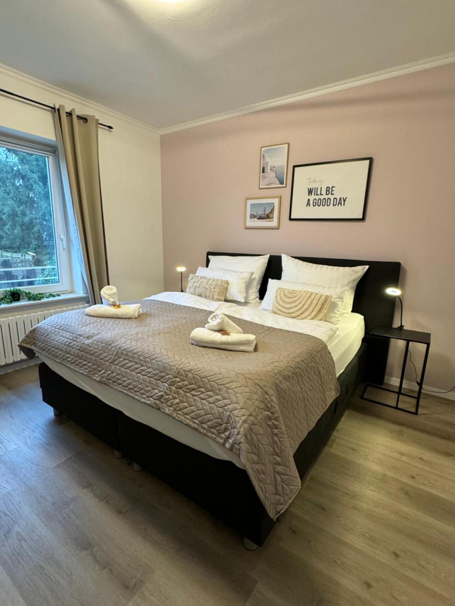 Haus Mit Garten - Kingbett - Wifi - Parkplatz Apartment Essen
