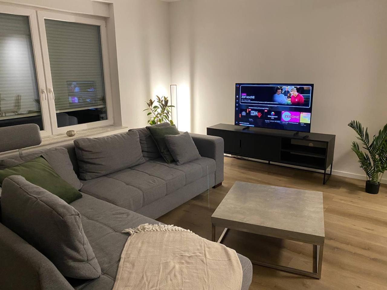 Apartment Haus Mit Garten - Kingbett - Wifi - Parkplatz